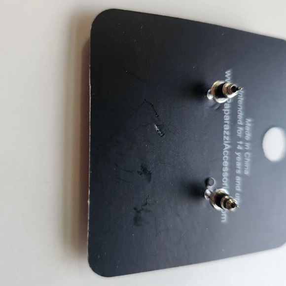 Paparazzi Star Earrings for Kids - Iridescent - Picture 4 of 4